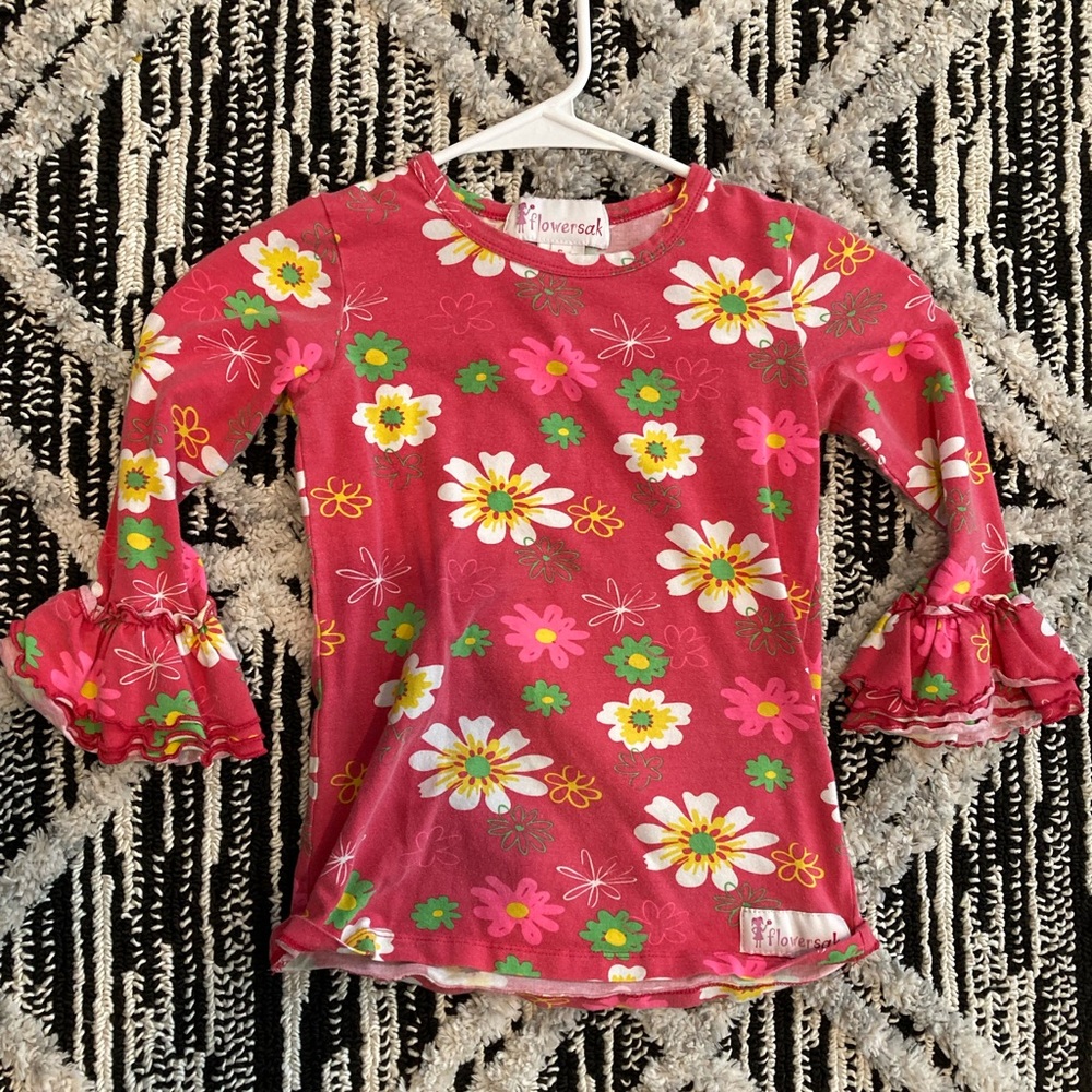 Girls shirt size 6